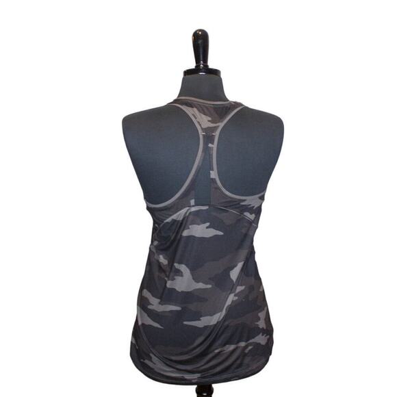 Athleta Camouflage Racer Back Tank Top Sleeveless Camo Athleisure Outdoors M - Picture 3 of 5